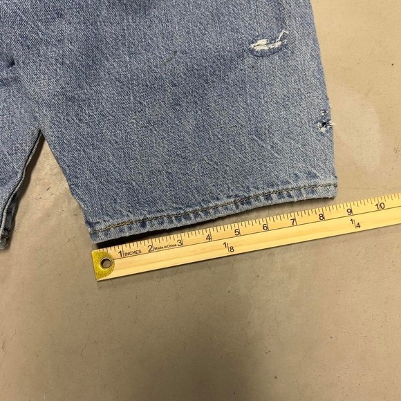 Vintage Levi's 505 light Wash Jean shorts - Picture 5 of 6
